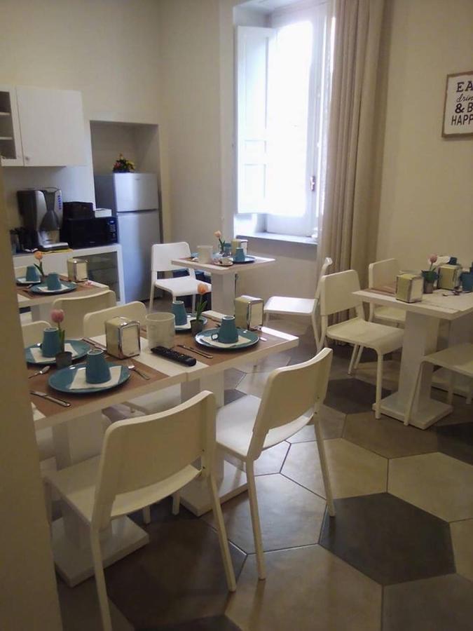 B&B La Dimora Del Conte Naples Exterior photo